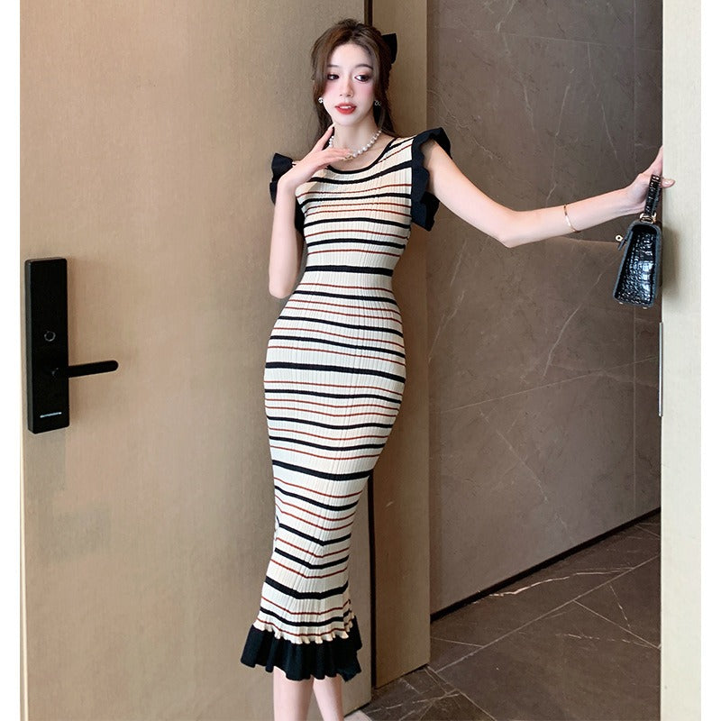 Striped Knitwear Midi Dress Women’s Summer Hip Wrap Polyester Short Sleeve Round Neck Effortless Style