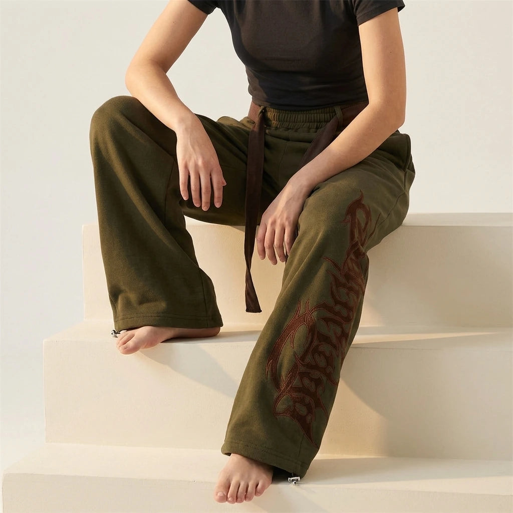 fleece-lined sweatpants — lifestyle