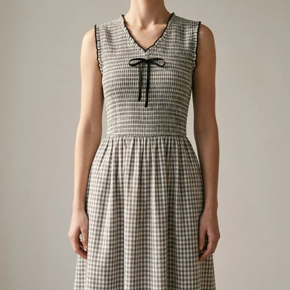 Elegant Plaid Midi Dress for Women Shirred Sheath Contrasting V Neck Sleeveless Natural Waist Daily Summer 100% Cotton Black — lifestyle