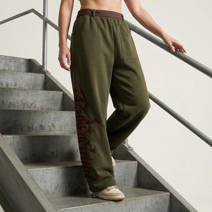 fleece-lined sweatpants — lifestyle