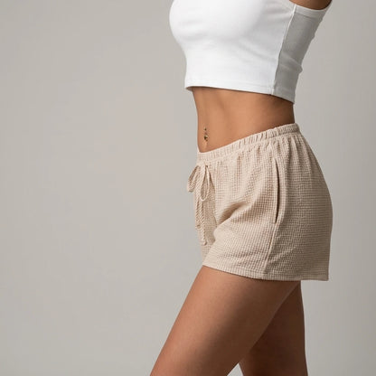 Sports and leisure summer shorts for women — lifestyle_lead