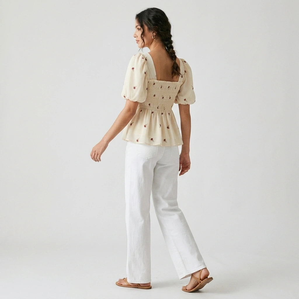 French Style Floral Print Square Collar Bubble Sleeve Slimming Top Short Sleeve Waist Cinched Summer 2026 Fashion Trend — lifestyle