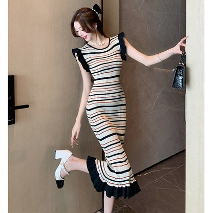 Striped Knitwear Midi Dress Women’s Summer Hip Wrap Polyester Short Sleeve Round Neck Effortless Style