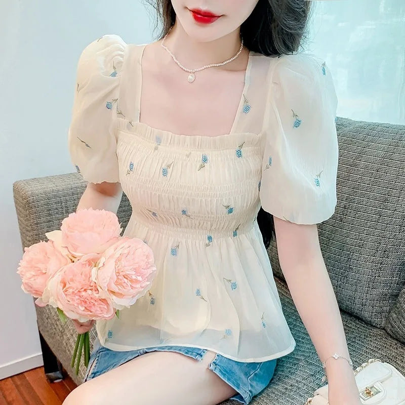 French Style Floral Chiffon Top Women's Puff Sleeve Square Neck Slim Fit Summer Blouse Lightweight Flower Print Red Blue