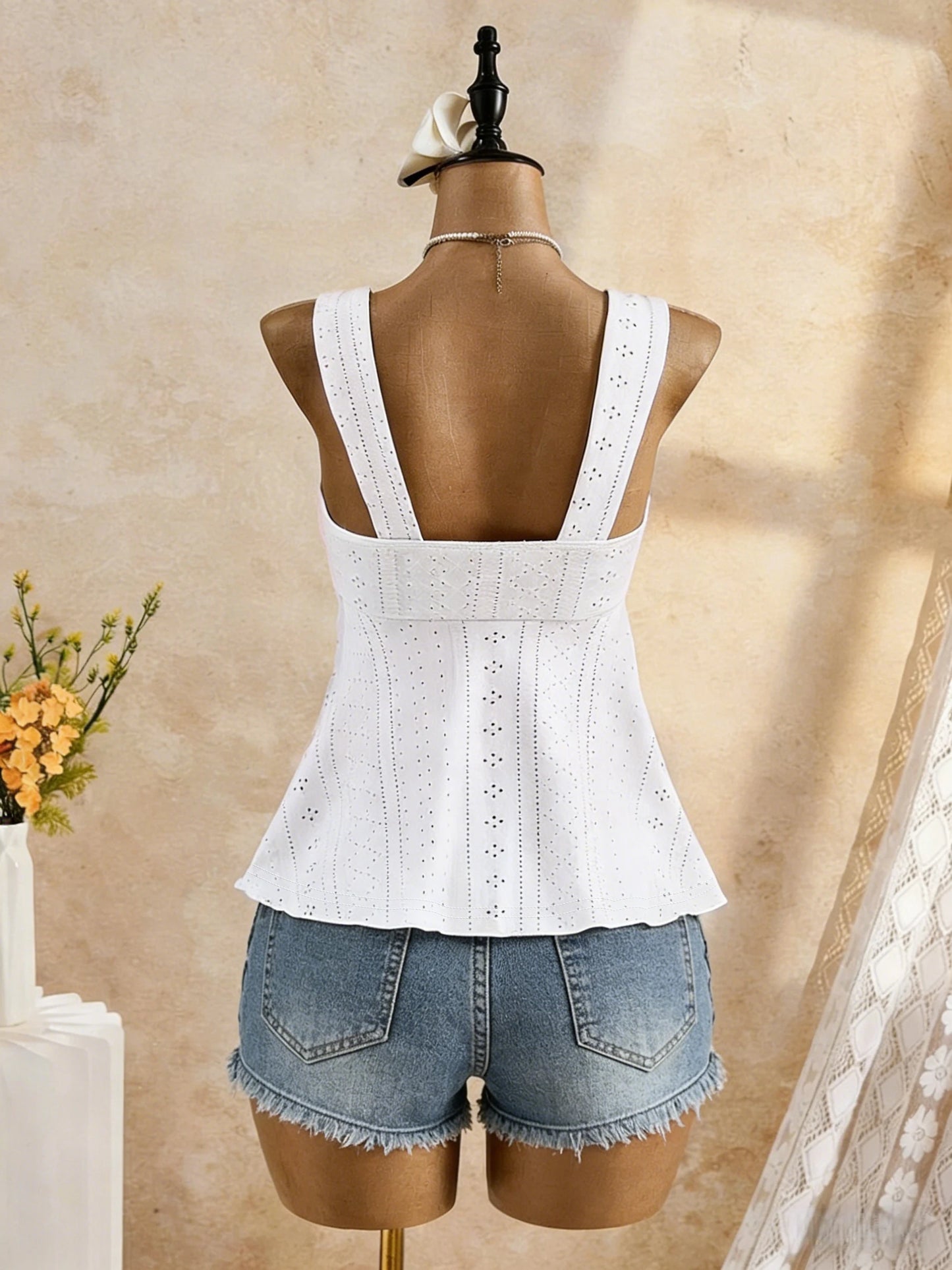 White Eyelet Lace Ruched Cami Top Women's Sleeveless Peplum Tie Front Casual Summer Knit White