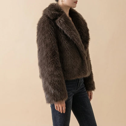 Casual short faux fur coat — lifestyle